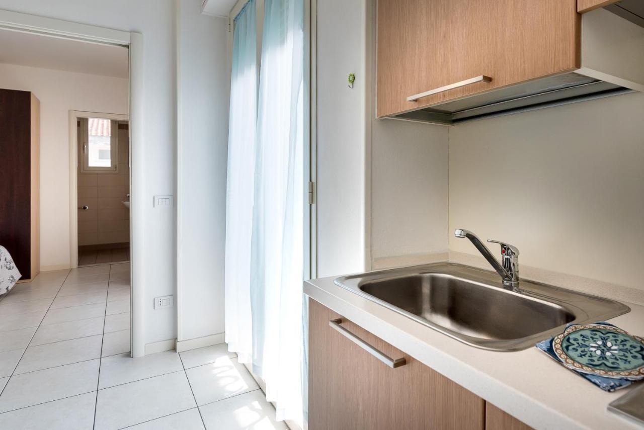Residence Acqua Suite Marina Rimini Extérieur photo