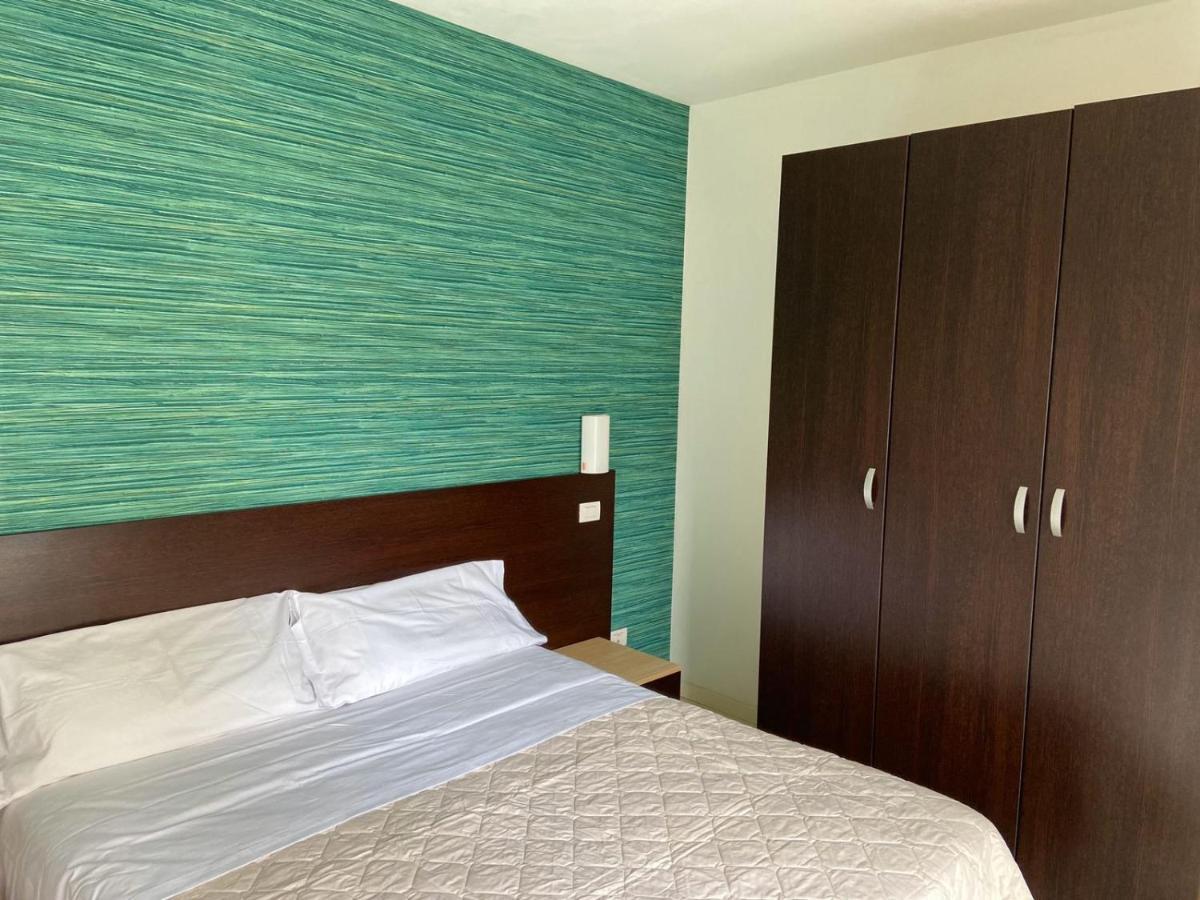 Residence Acqua Suite Marina Rimini Extérieur photo